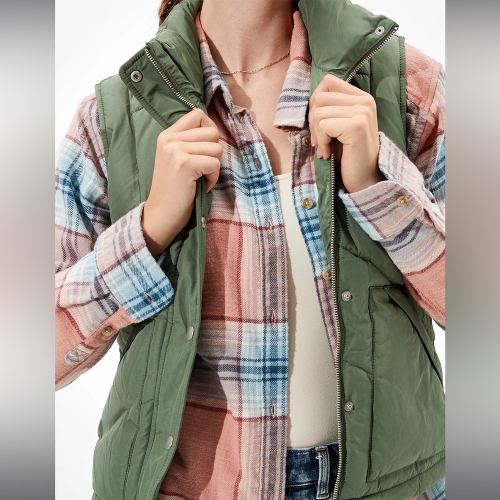 AE Puffer Vest - Olive